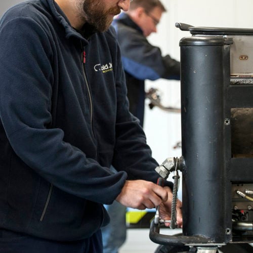 Pourquoi la maintenance préventive est cruciale pour votre machine de nettoyage cryogénique